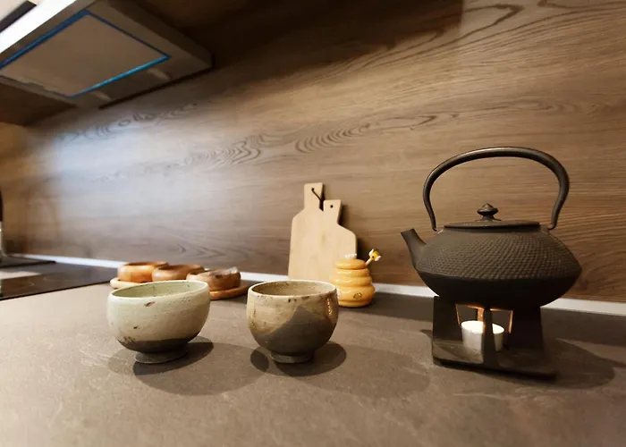 Utopia Luxury - Old Town *