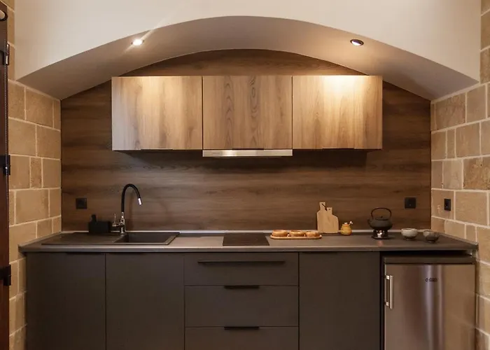 Utopia Luxury - Old Town Rhodes City