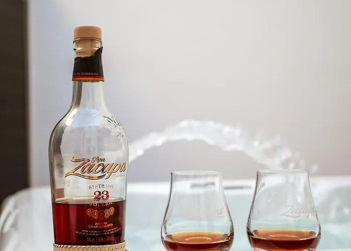 Utopia Luxury - Old Town *