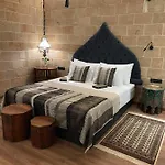 Utopia Luxury - Old Town Апартаменты *