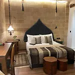 Utopia Luxury - Old Town Апартаменты *