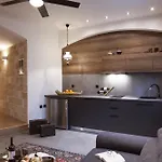 Utopia Luxury - Old Town Апартаменты Родос