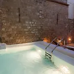 Utopia Luxury - Old Town Родос